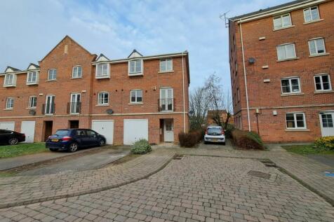 Henry Bird Court, Northampton
