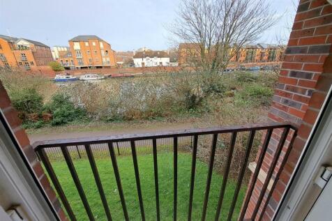 Henry Bird Court, Northampton
