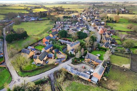 Danesfield, Rothersthorpe