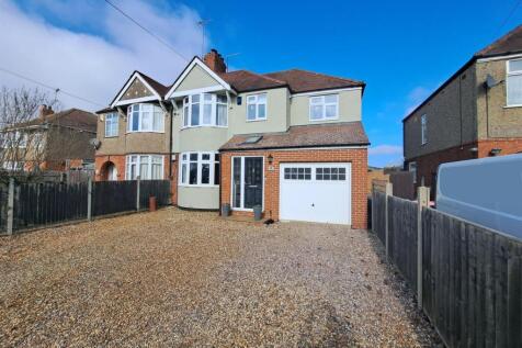 South View, Northampton