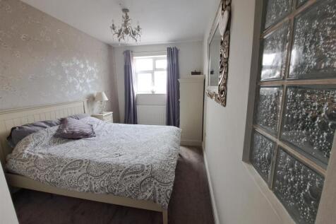 South View, Northampton