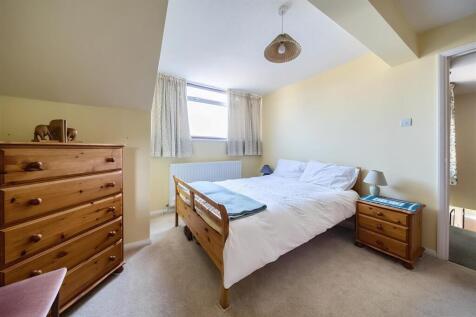 Orchard Close, Northampton
