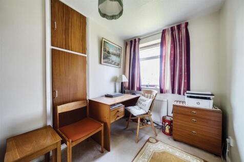 Orchard Close, Northampton