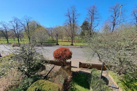 East Park Parade, Northampton