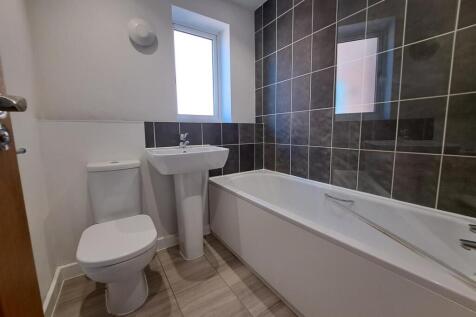 Walmer Close, Northampton
