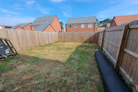 Derbyshire Drive, Northampton