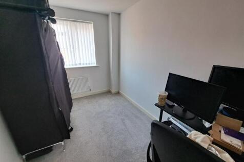 Derbyshire Drive, Northampton