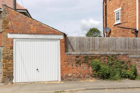 Upper High Street, Harpole