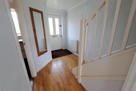 Riverstone Way, Northampton