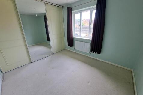 Riverstone Way, Northampton