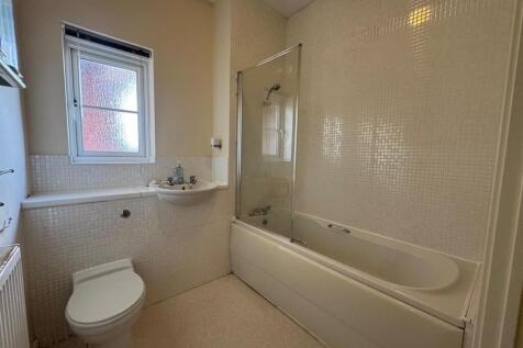 Milburn Drive, Northampton