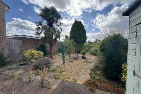 Ash Rise, Northampton
