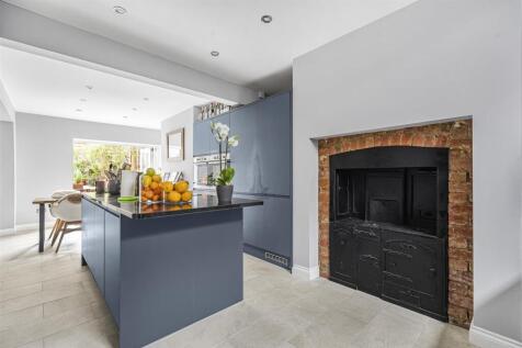 Hazelwood Road, Northampton