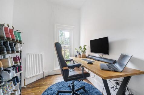 Hazelwood Road, Northampton