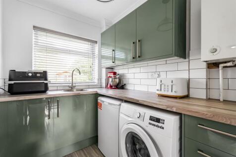 The Paddocks, Bugbrooke