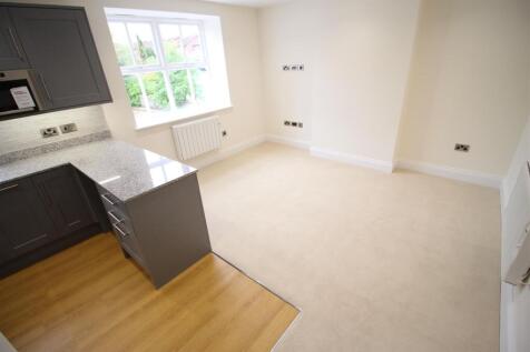3 County Chambers Kitchen Lounge.JPG