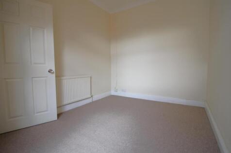 Bedroom 2 2.JPG