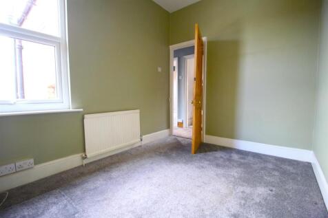 Bedroom 4.JPG