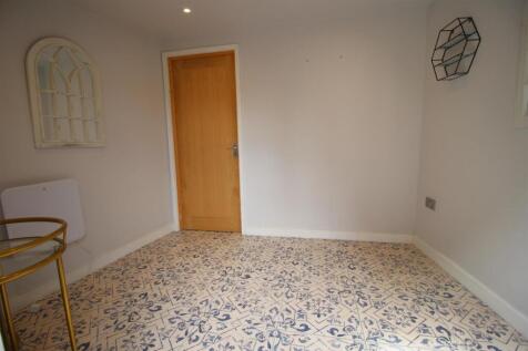 Garden room.JPG