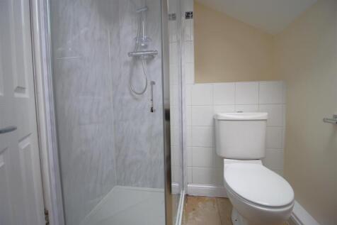Ensuite.JPG