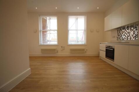 Kitchen Lounge.JPG