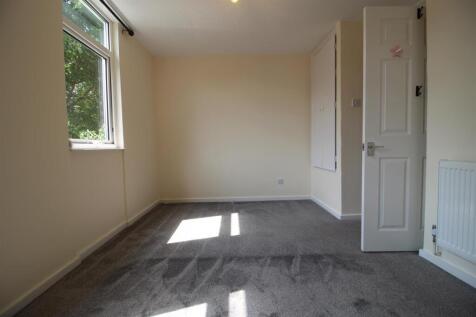 Bedroom 3.JPG