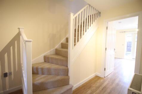 22TWS - Entrance Hall.JPG