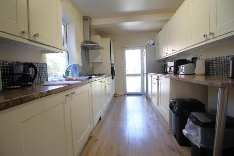 Kitchen.JPG