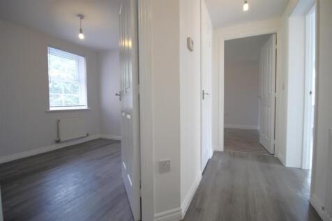 Hallway 1.JPG