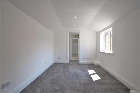 Bedroom two with ensuite.JPG