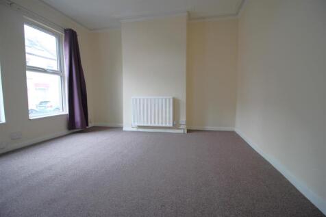 Living Room 2.JPG