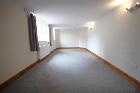 Bedroom 2.JPG
