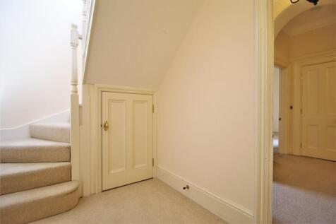 Entrance Hall.JPG