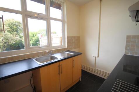 Kitchen 3.JPG