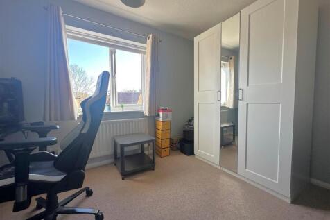 Bedroom2.jpg