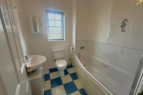 Bathroom.jpeg