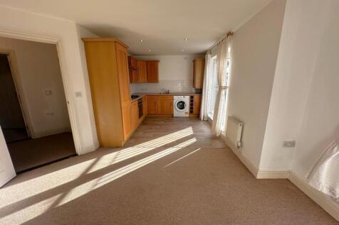 Kitchen Living 2.jpeg