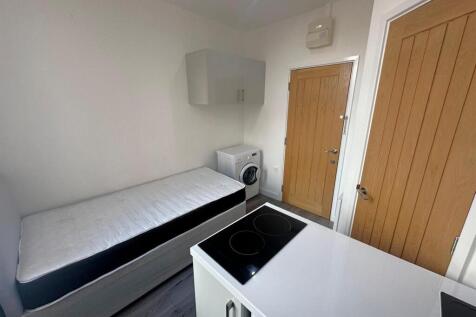 WhatsApp Image 2025-10-24 at 5.00.52 PM (2).jpeg