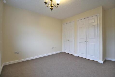 Master Bedroom.JPG