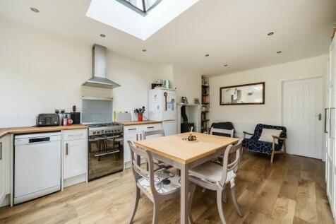 51 Lutterworth Road, Brinklow