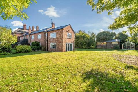 Little Manor, Wolston