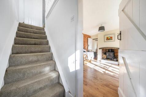 5 Church Walk, Barby