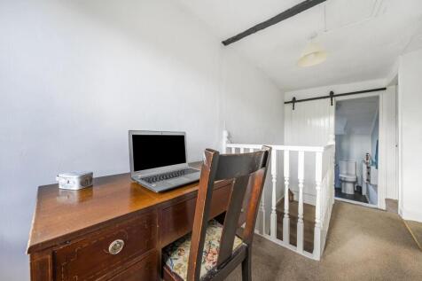 5 Church Walk, Barby
