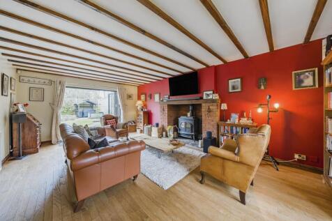 1 The Shires, Church Lawford