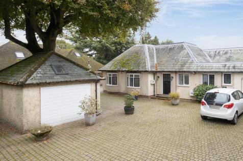 21 Moultrie Road, Rugby