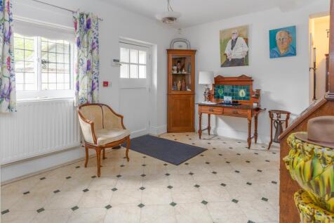 21 Moultrie Road, Rugby