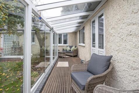 21 Moultrie Road, Rugby