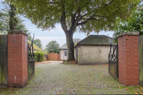 21 Moultrie Road, Rugby