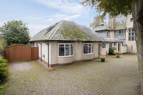 21 Moultrie Road, Rugby