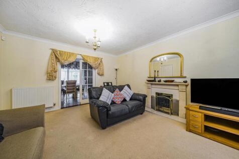 40 Durrell Drive, Rugby